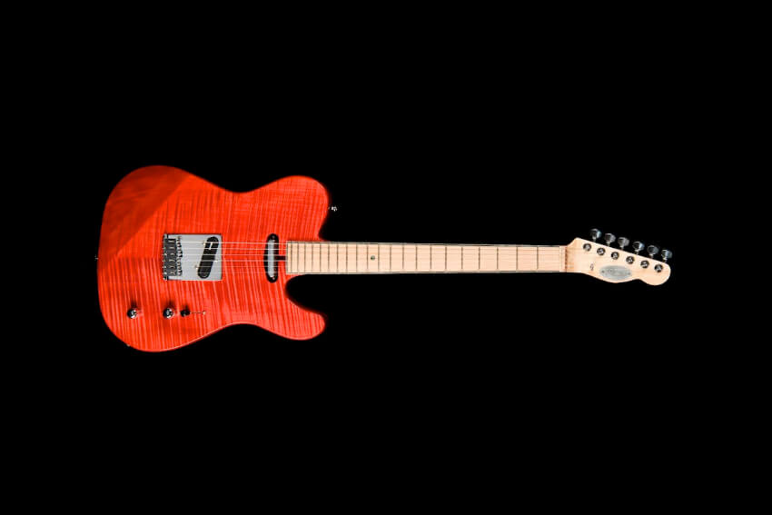 Shank-Instruments-Telecaster-guitar-replica-liuthery-flamed-maple-red-di-marzio Shank-Instruments-Telecaster-guitar-replica-liuthery-flamed-maple-red-di-marzio