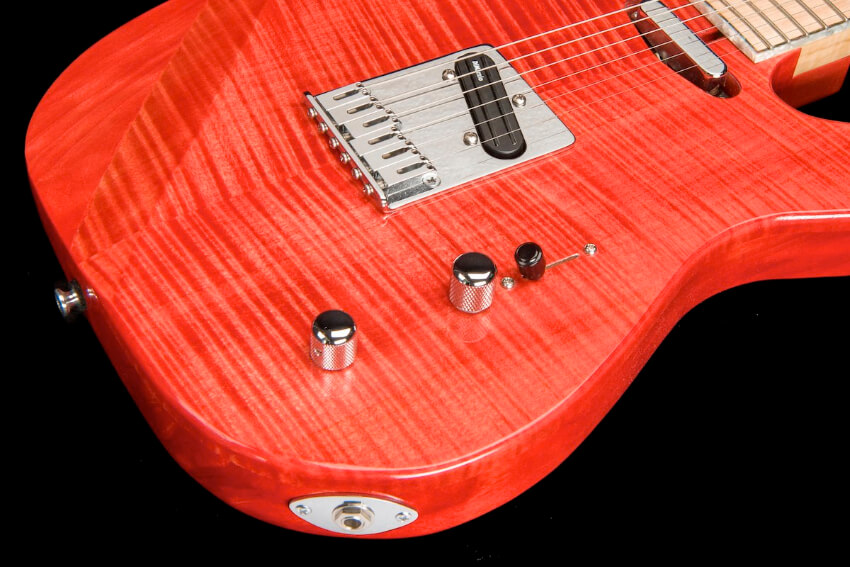 Ruth, custom handmade Telecaster replica | Shank Instruments Milano ruth-telecaster-replica-flame-maple-luthier