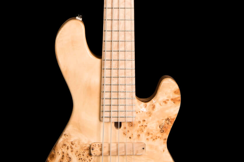 Shiono, custom handmade electric bass | Shank Instruments Milan shiono-electric-bass-poplar-burl