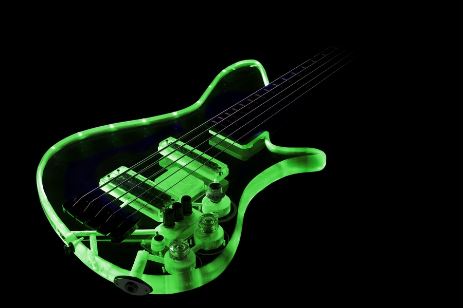 shank-instruments-liuteria-milano-plexibass-basso-elettrico-custom-plexiglass-acrilico-led-dario-jacuzzi-the-kolors-9