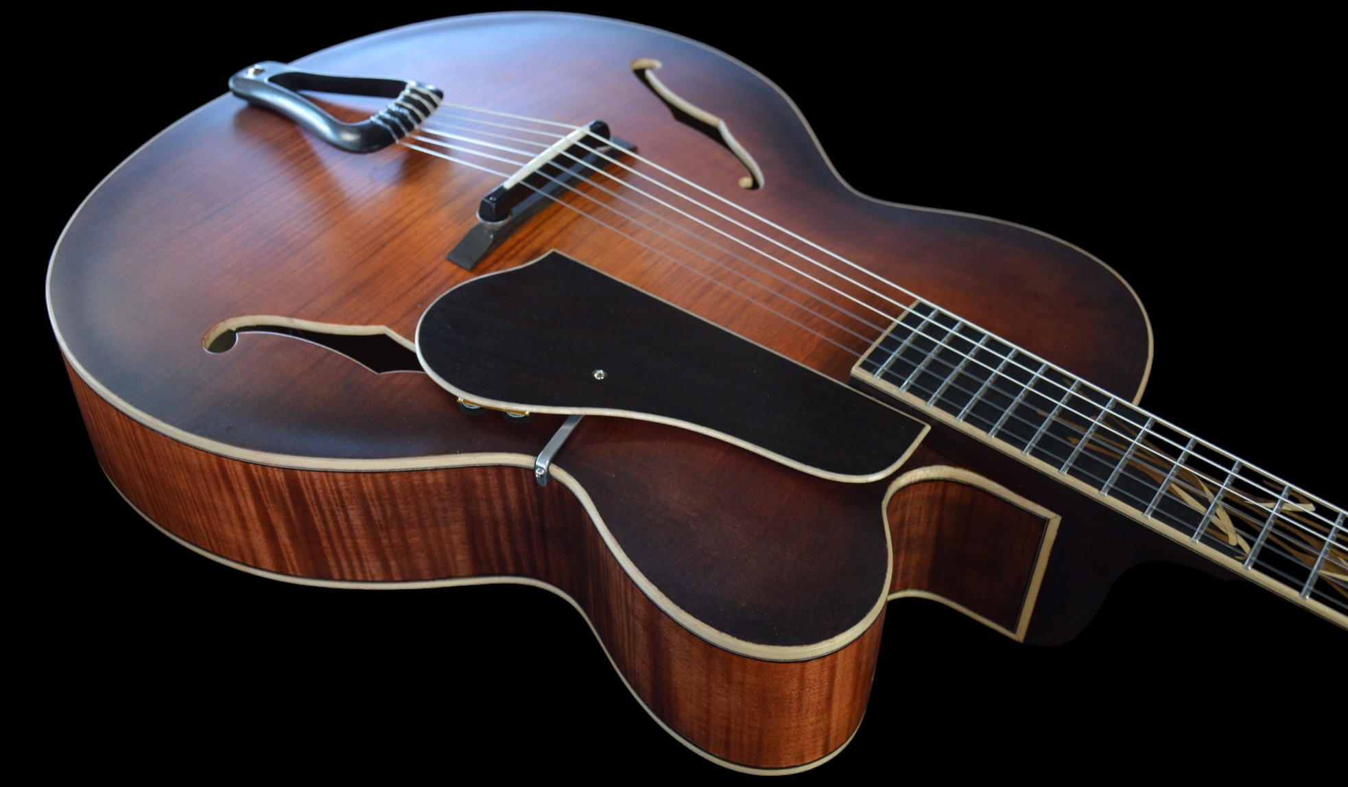 shank-instruments-milano-nylon-strings-acoustic-archtop-guitar-luthier-17"