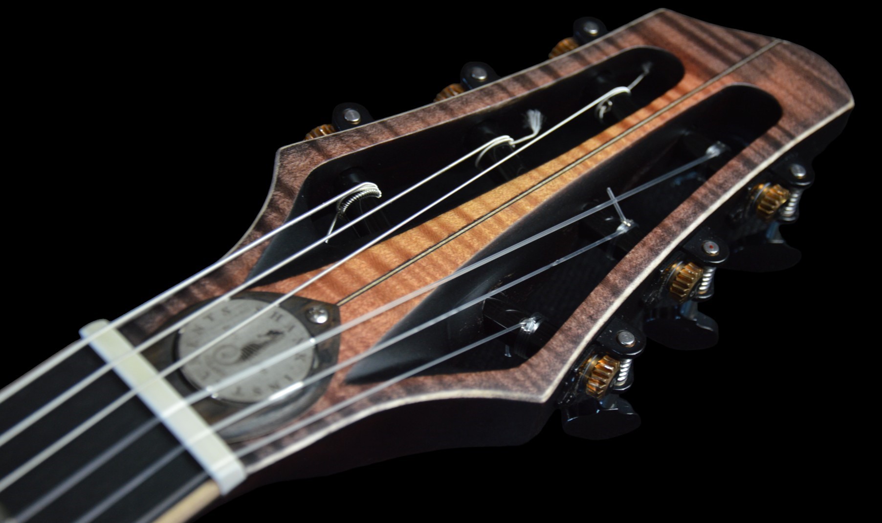 shank-instruments-milano-nylon-strings-acoustic-archtop-guitar-luthier-headstock